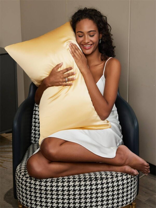 22Momme 100% Pure Silk Pillowcase - Hidden Zipper - Image 45