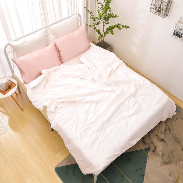 Winter Washable Silk Comforter - Image 8