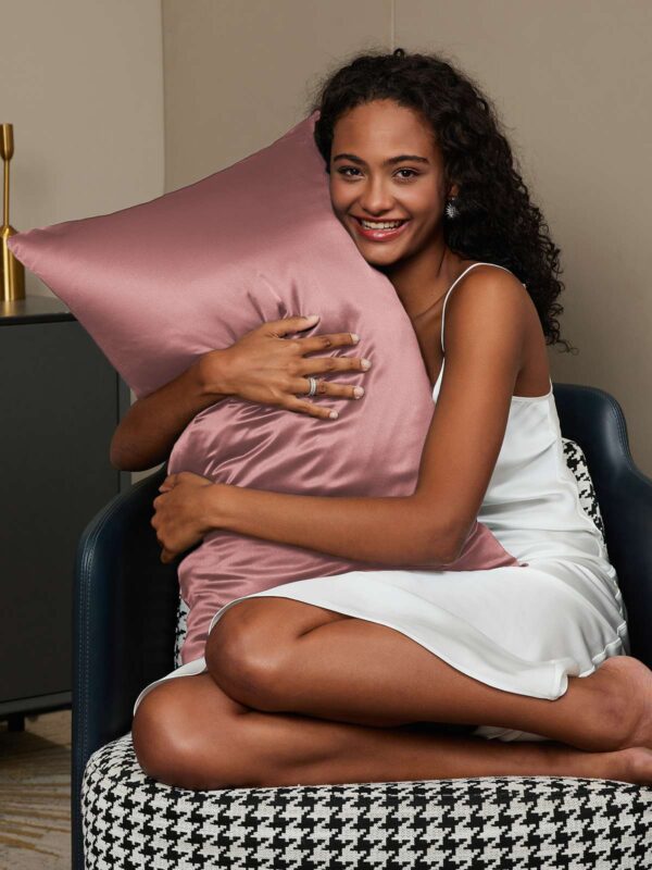 30Momme Luxurious 100% Silk Pillowcase - Hidden Zipper - Image 58