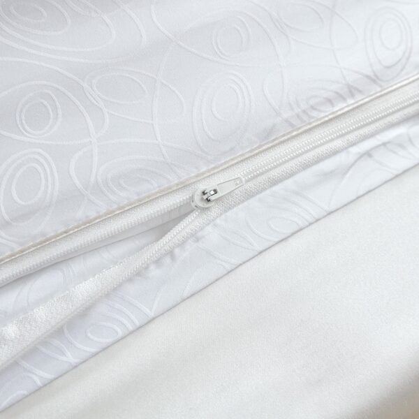 Summer 7A Grade Silk Filled Comforter - Image 5