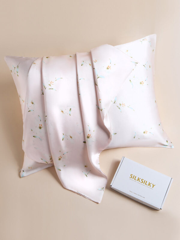 19Momme 100% Mulberry Silk Pillowcase - Snowbud Lily - Image 2