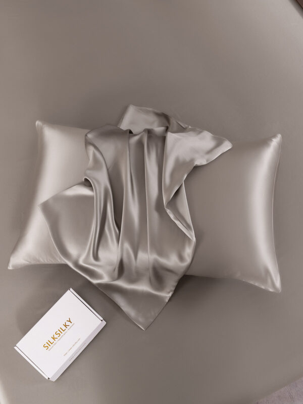 19Momme 100% Mulberry Silk Pillowcase - Envelope Closure - Image 88