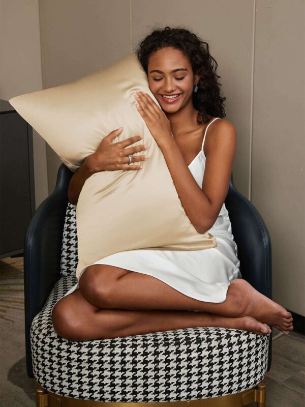 22Momme 100% Pure Silk Pillowcase - Hidden Zipper - Image 51